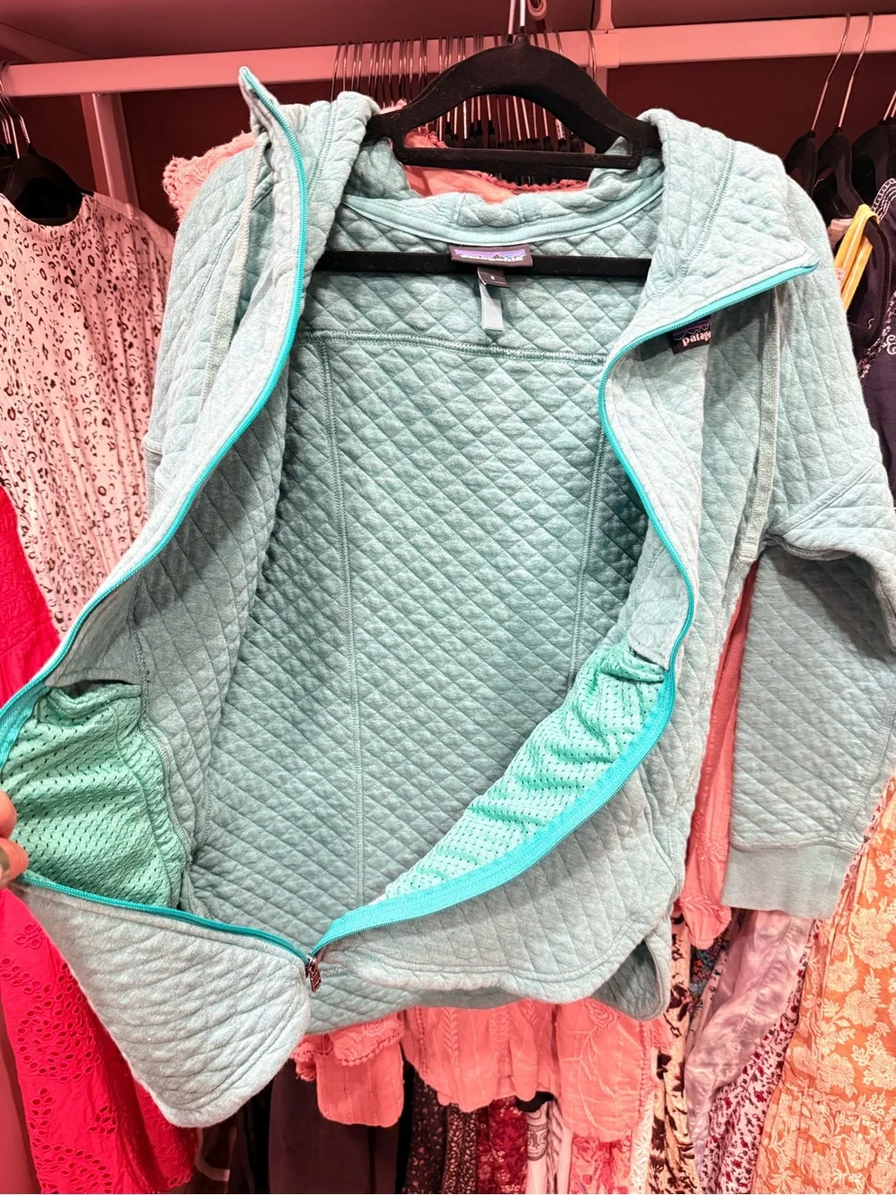 Organic Patagonia Teal Quilted Full-Zip Hoodie - Picture 7 of 8